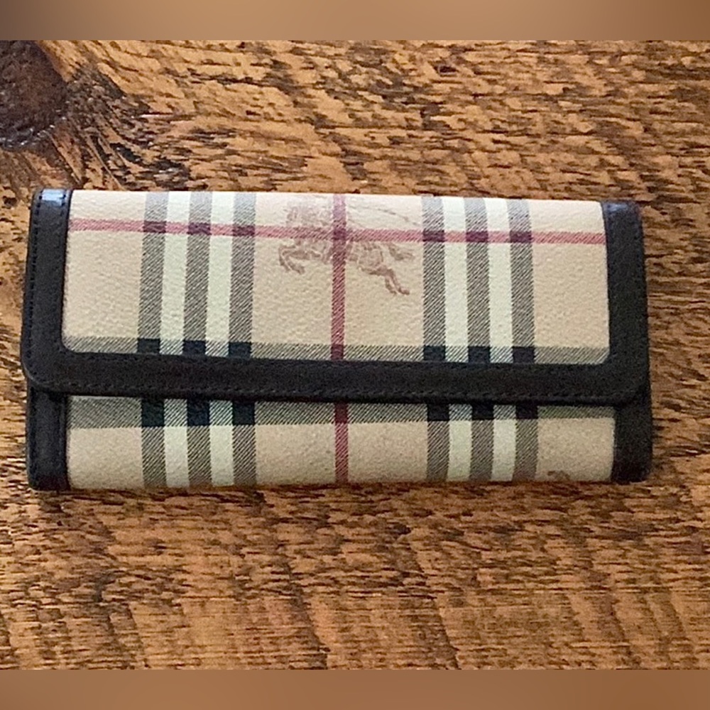 Burberry Smoked Check Penrose Continental Wallet
